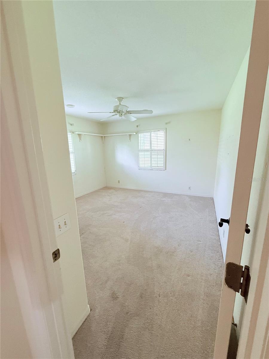 13928 TENNYSON DR