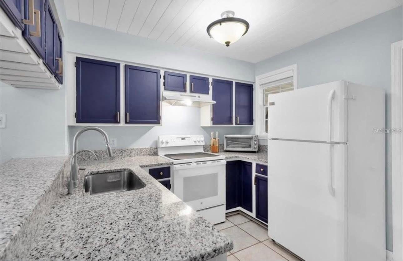 11338 STRATTON PARK DR