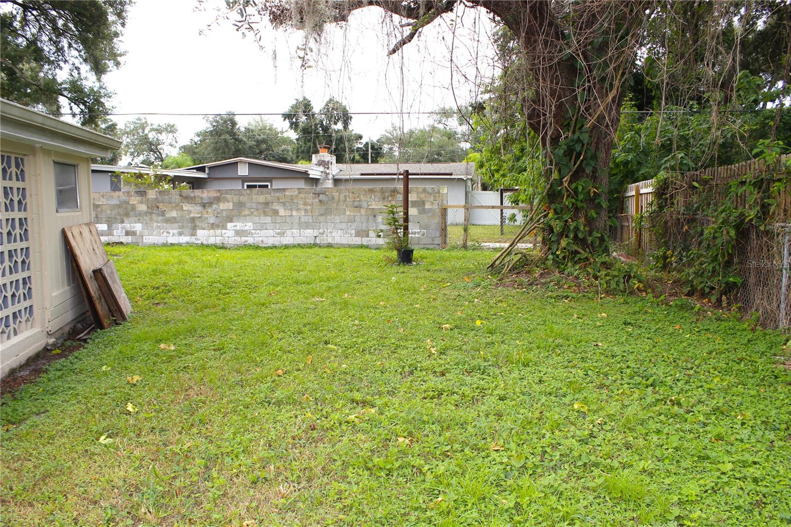3201 RIVER GROVE DR