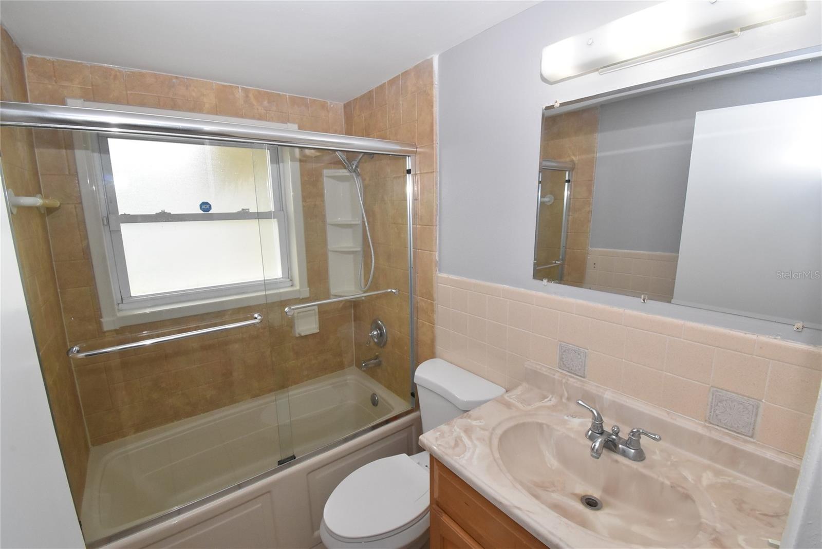 11025 PICKERING LN