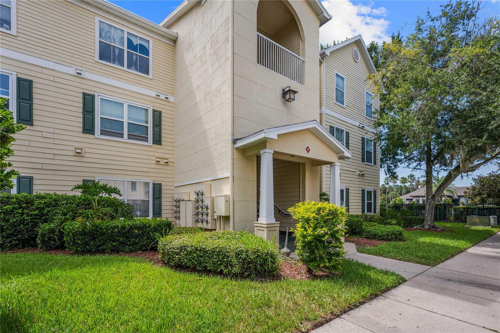 18525 BRIDLE CLUB DR #18525