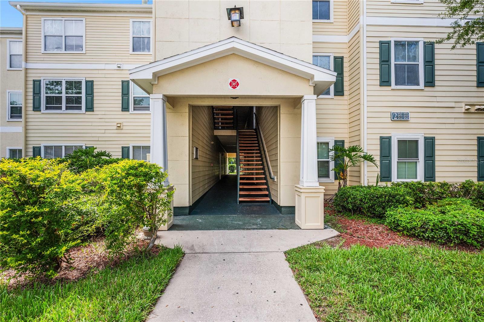 18525 BRIDLE CLUB DR #18525
