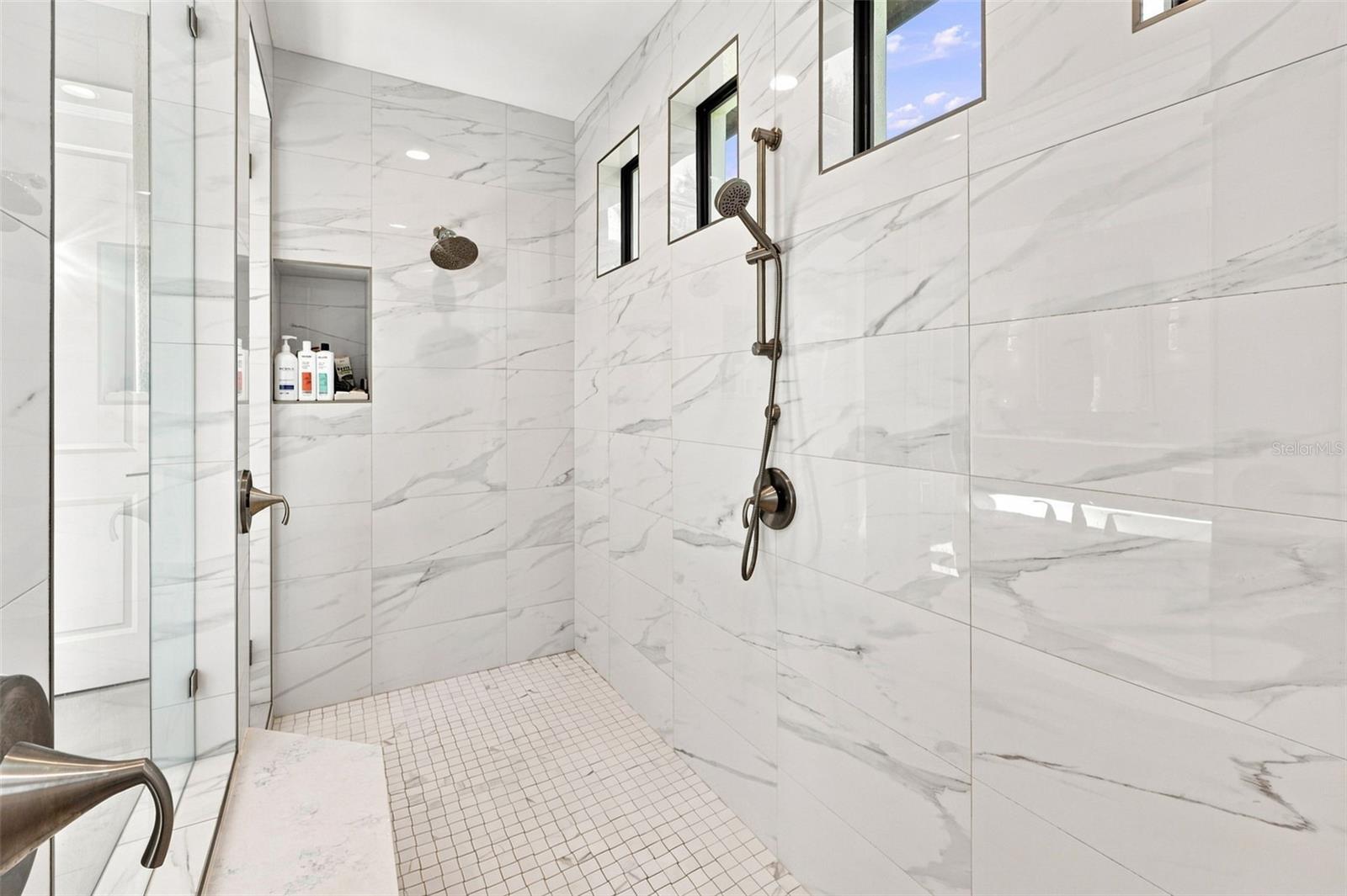 1422 OAK MEADOW PT