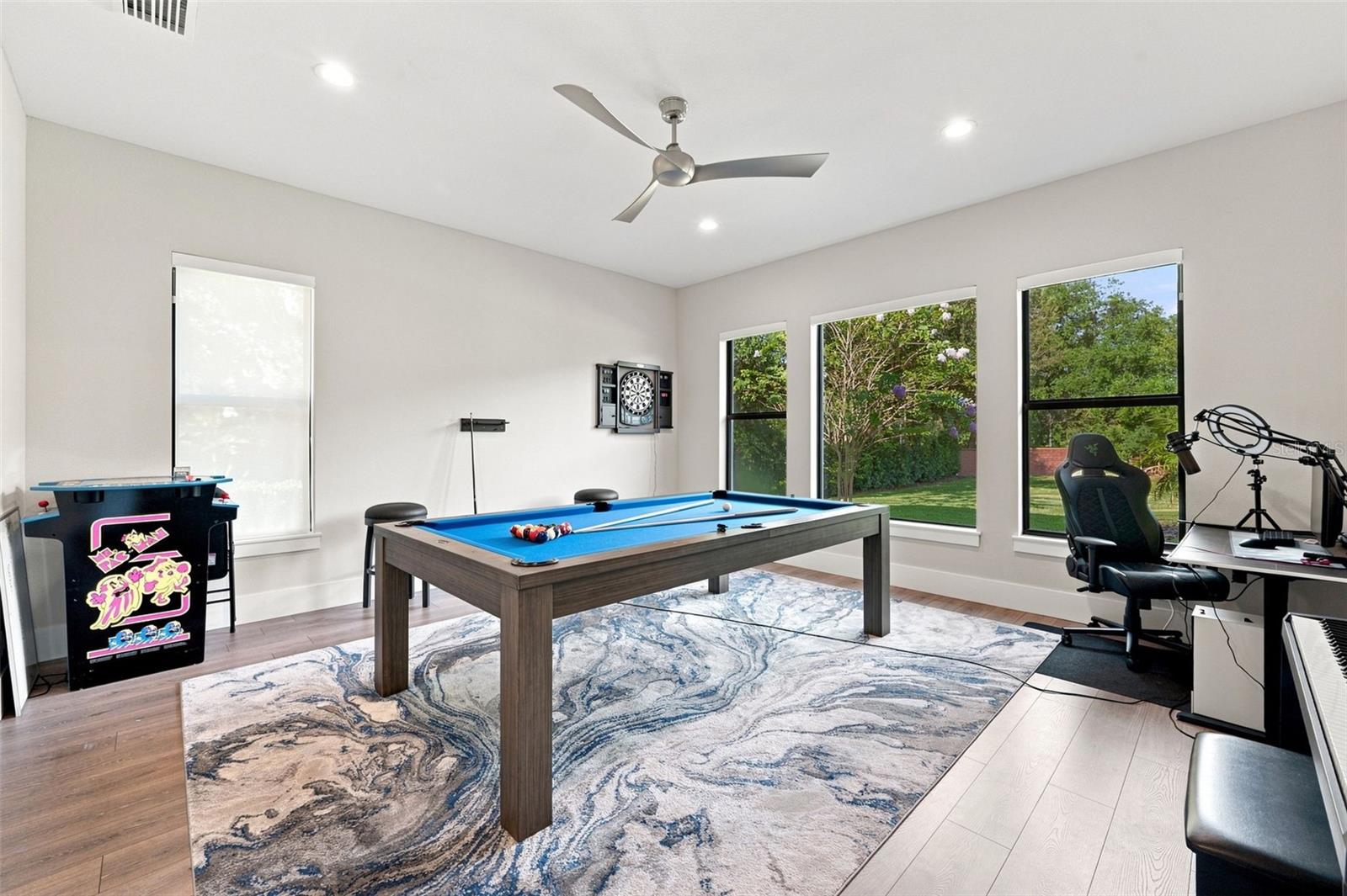 1422 OAK MEADOW PT