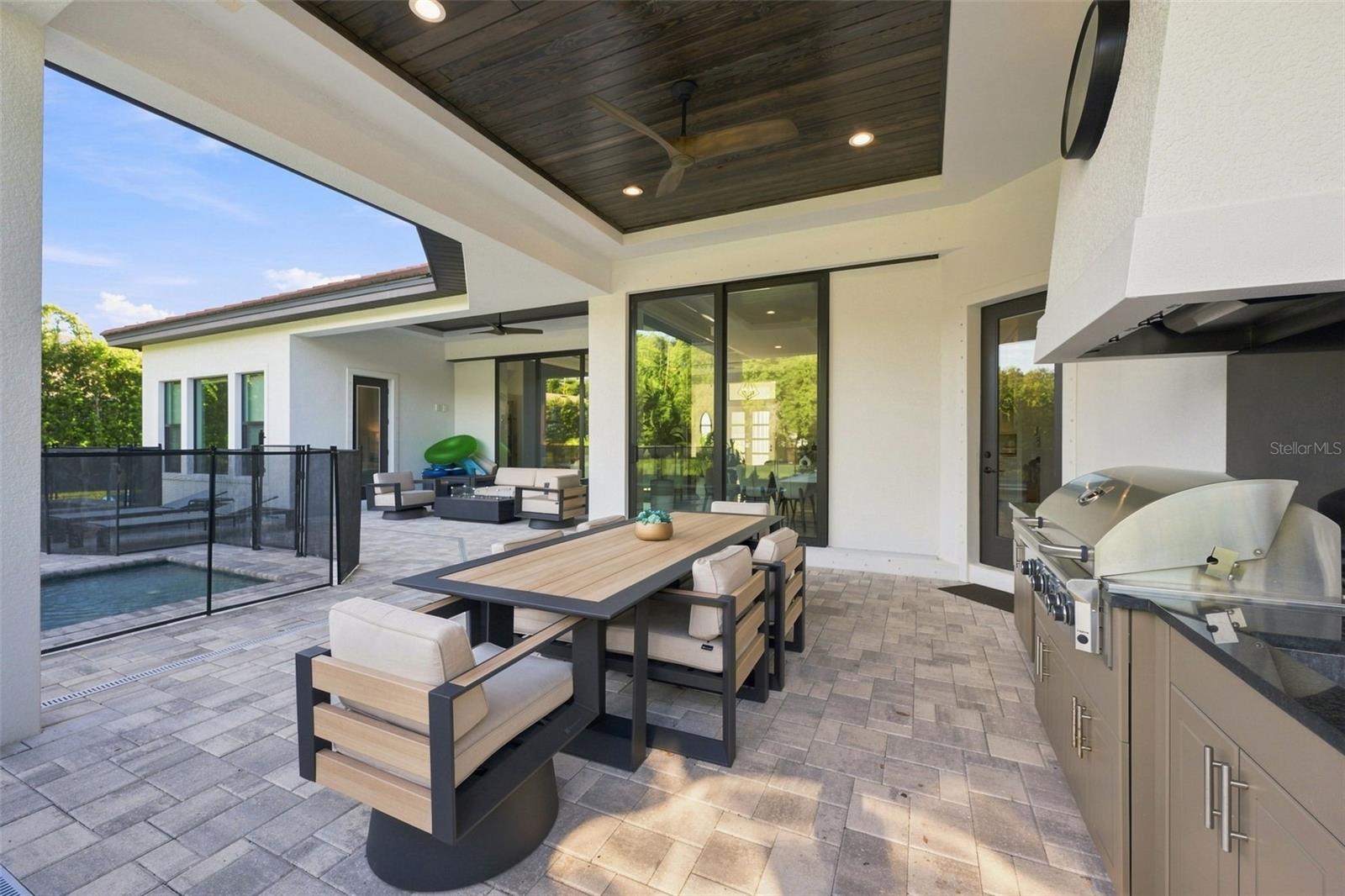 1422 OAK MEADOW PT