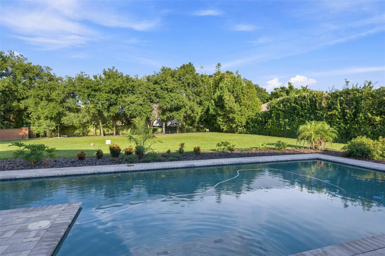 1422 OAK MEADOW PT