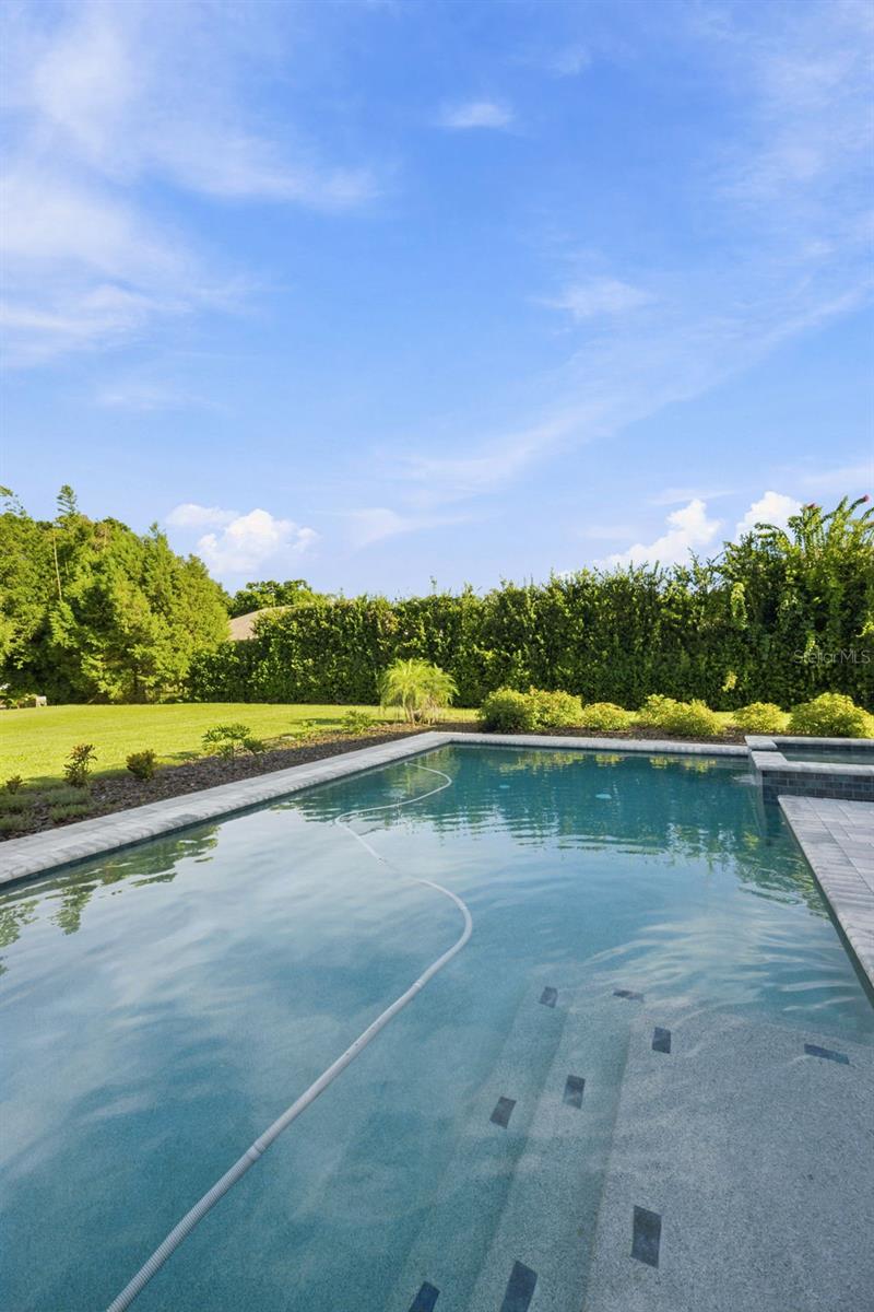 1422 OAK MEADOW PT
