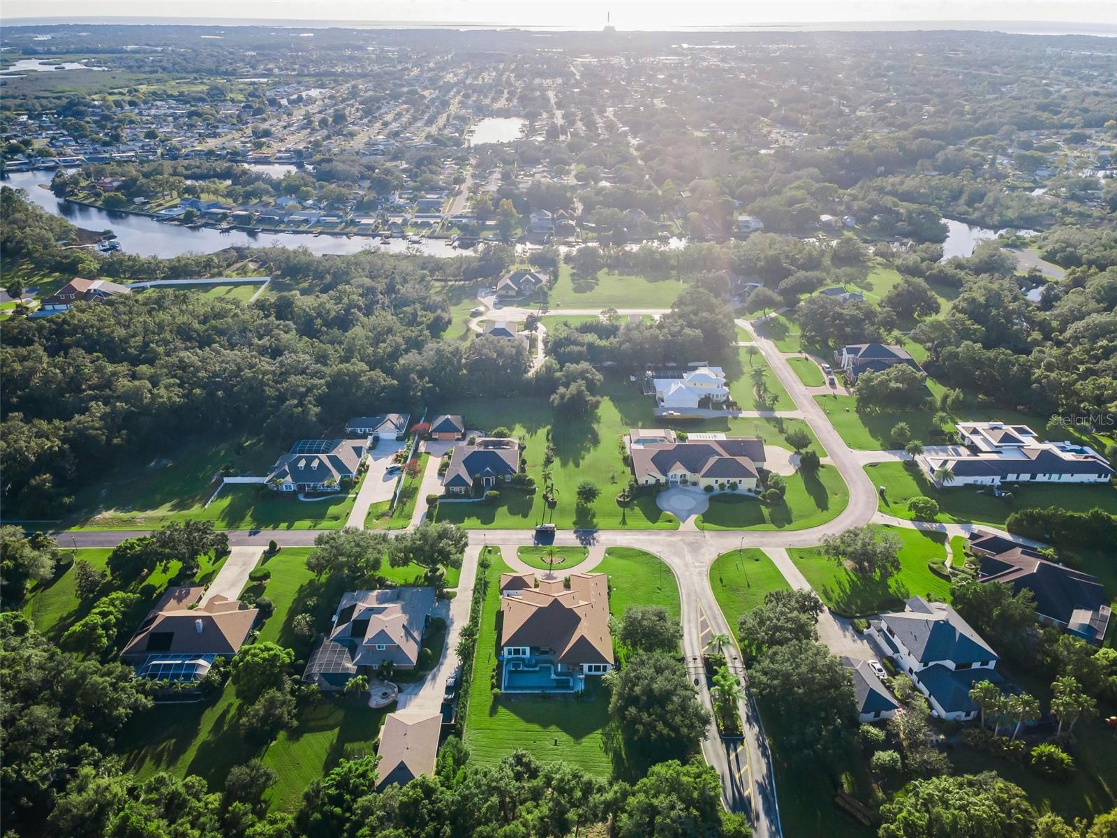 1422 OAK MEADOW PT