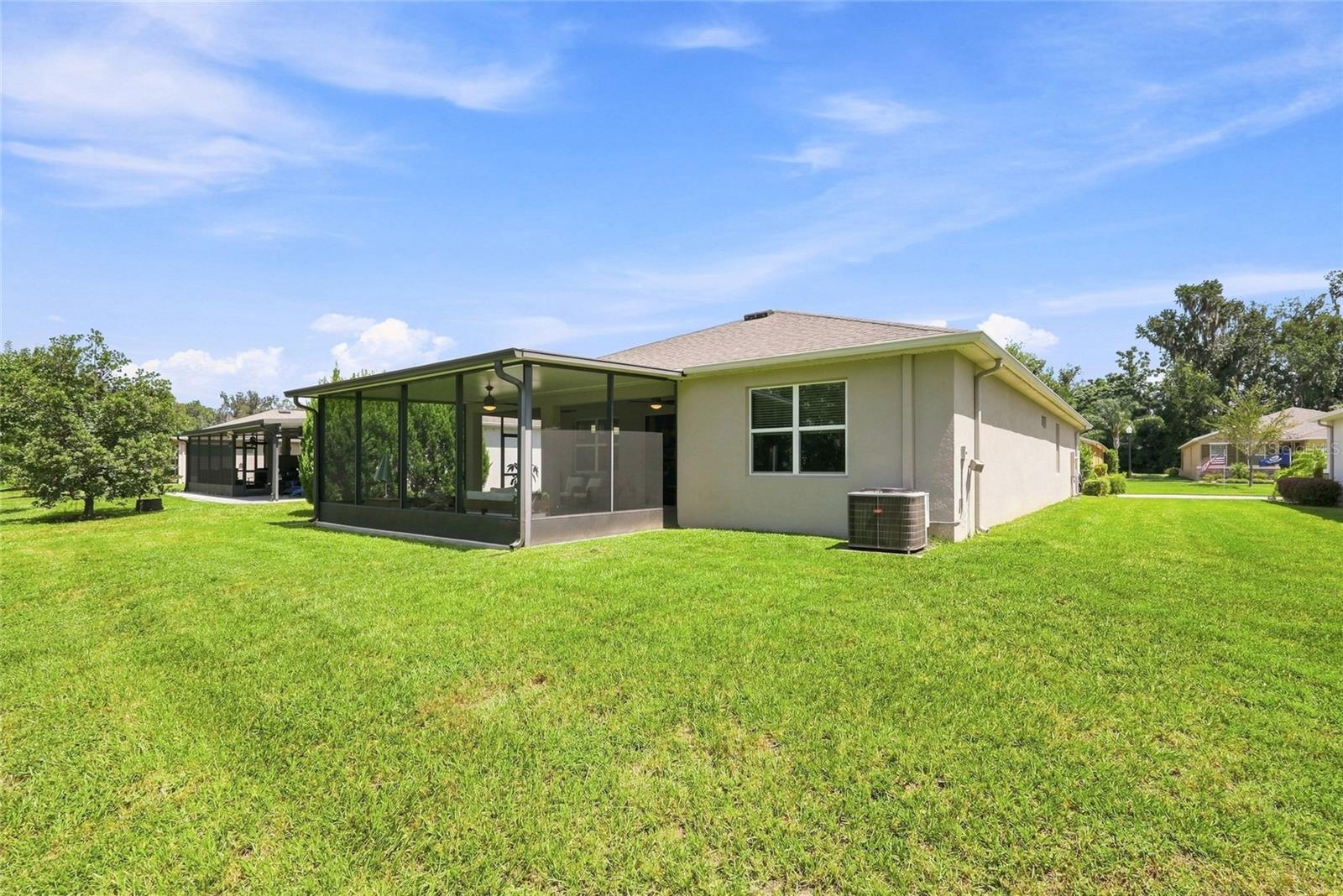 12387 EASTPOINTE DR