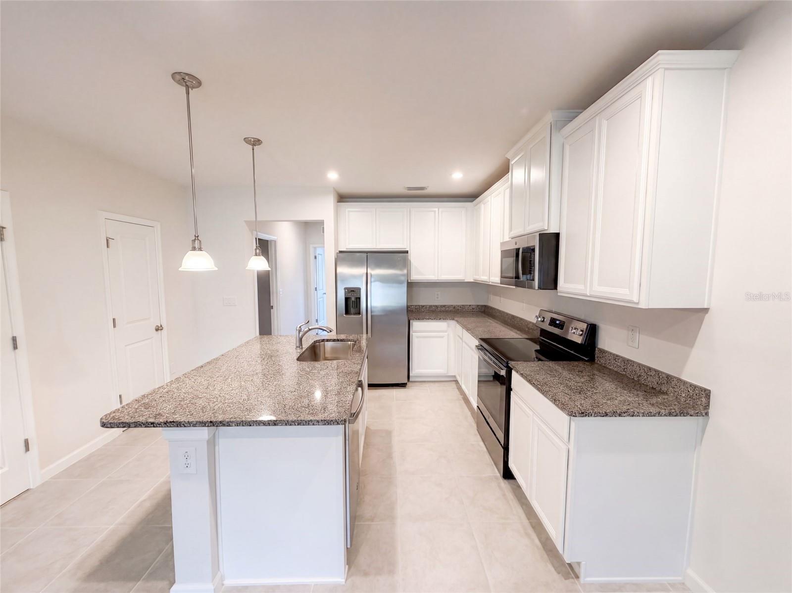 17917 TURNING LEAF CIR