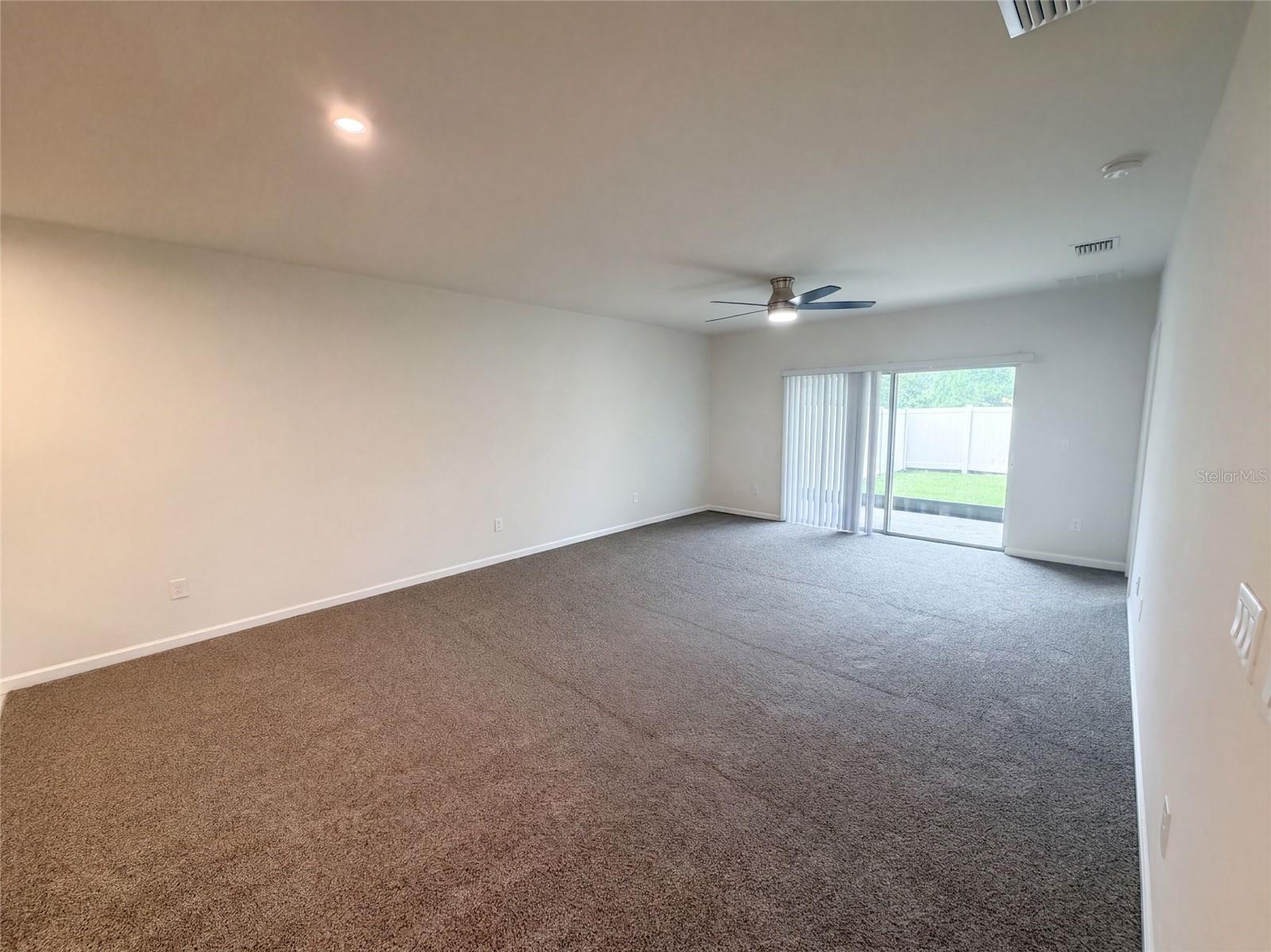 17917 TURNING LEAF CIR