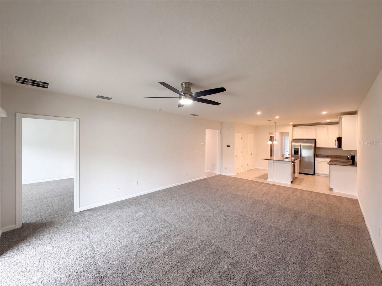 17917 TURNING LEAF CIR