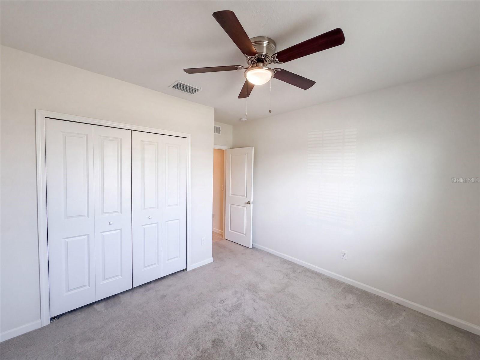 17917 TURNING LEAF CIR