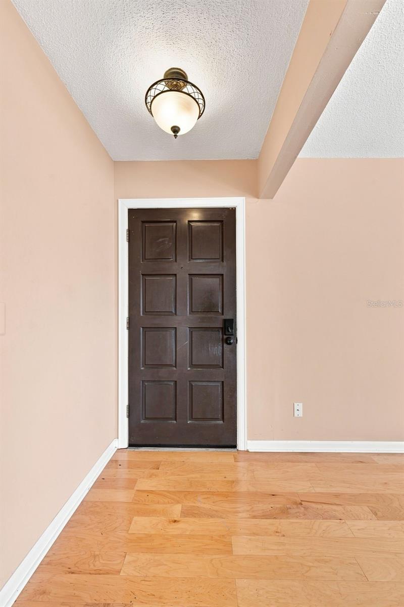 10836 VENICE CIR