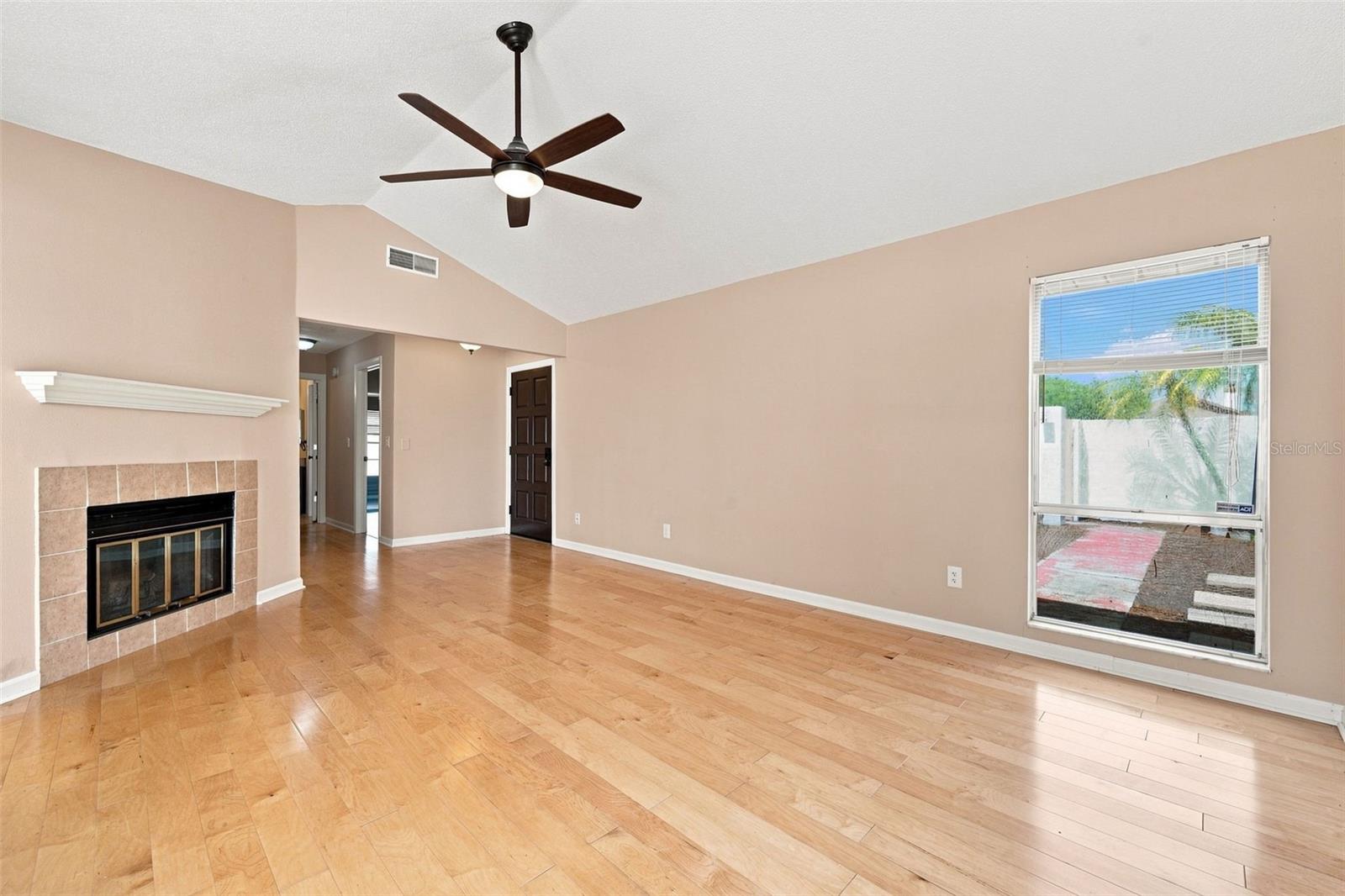 10836 VENICE CIR