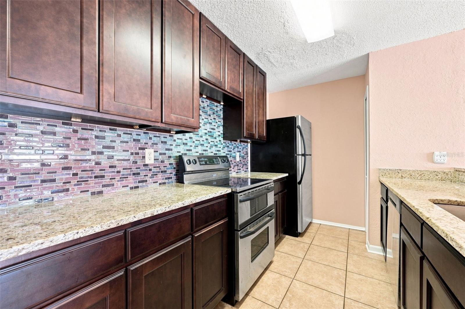 10836 VENICE CIR