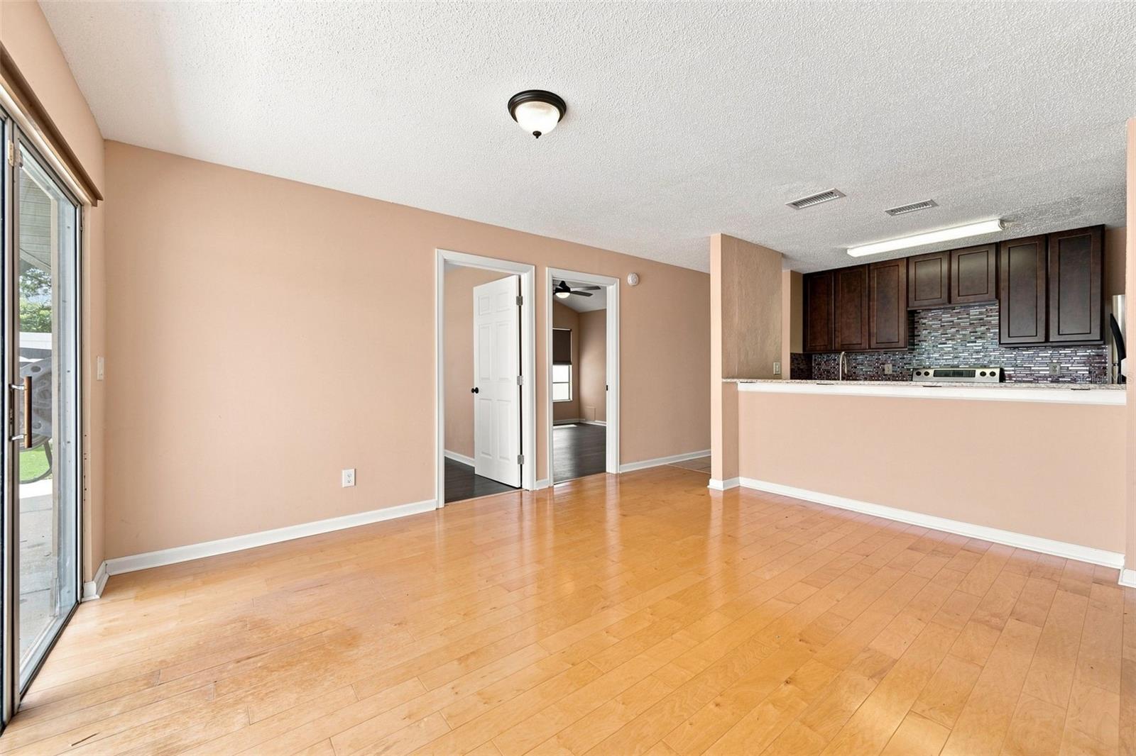 10836 VENICE CIR