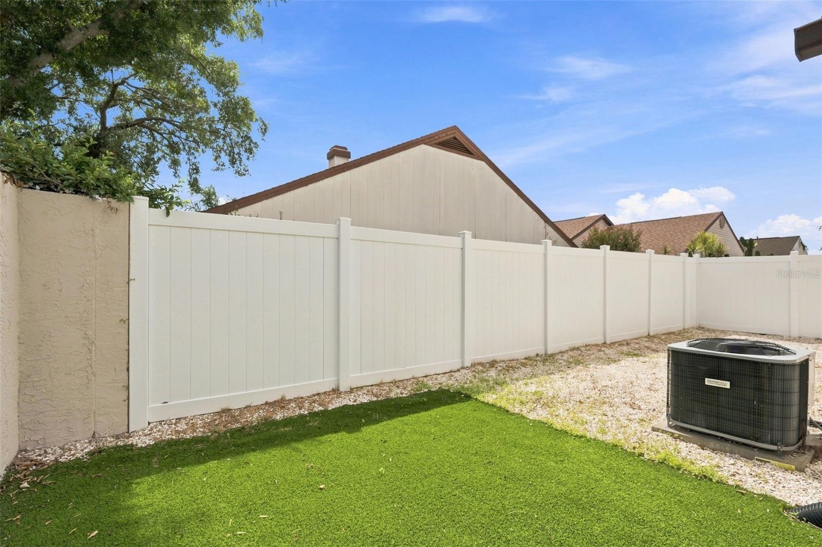 10836 VENICE CIR