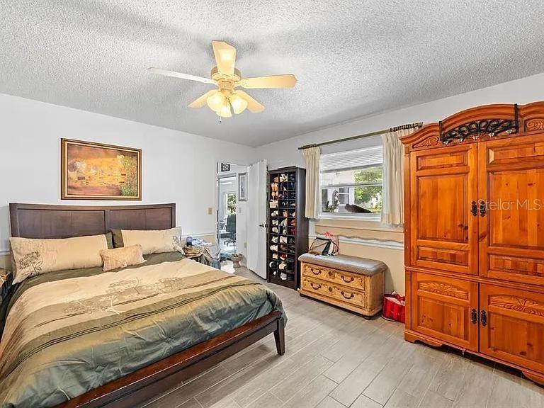 11404 STANSBERRY DR