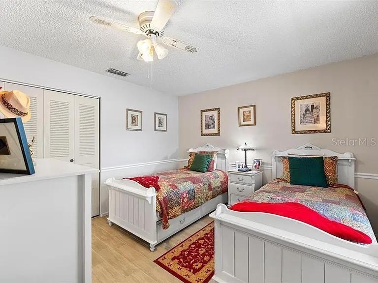 11404 STANSBERRY DR