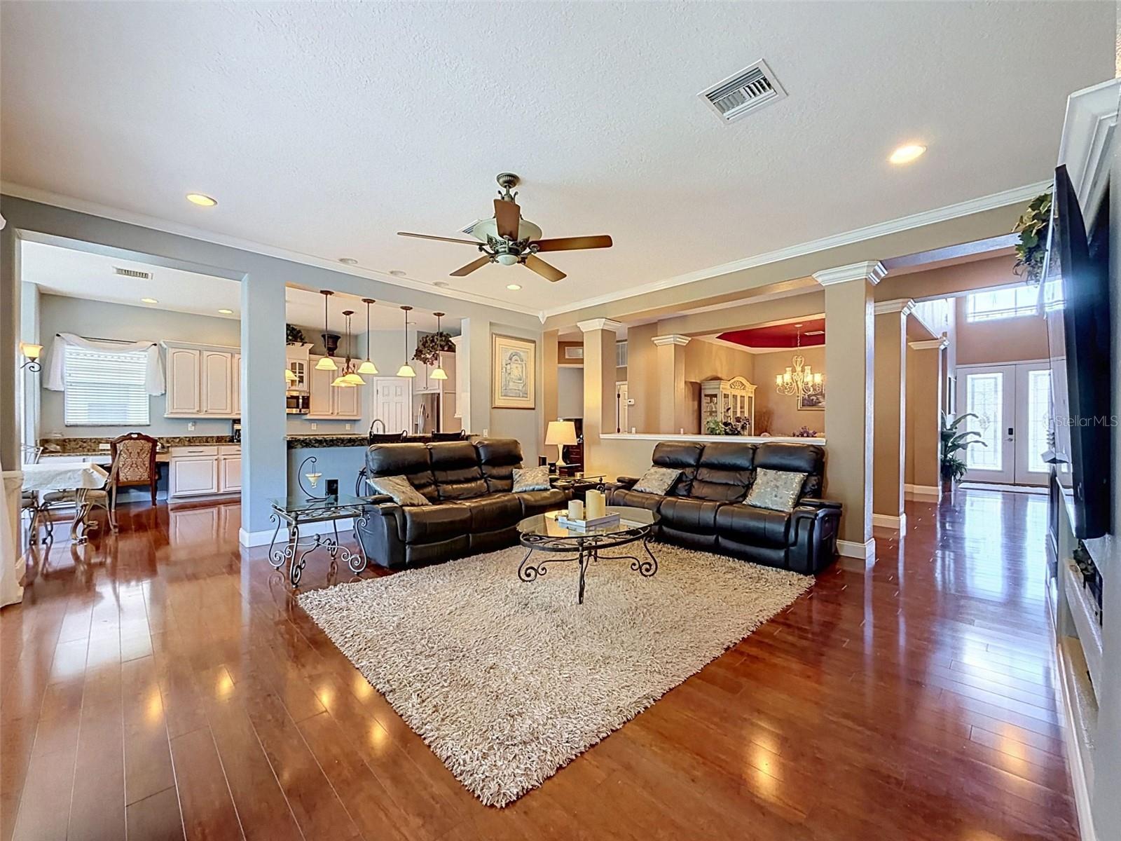 11352 OYSTER BAY CIR