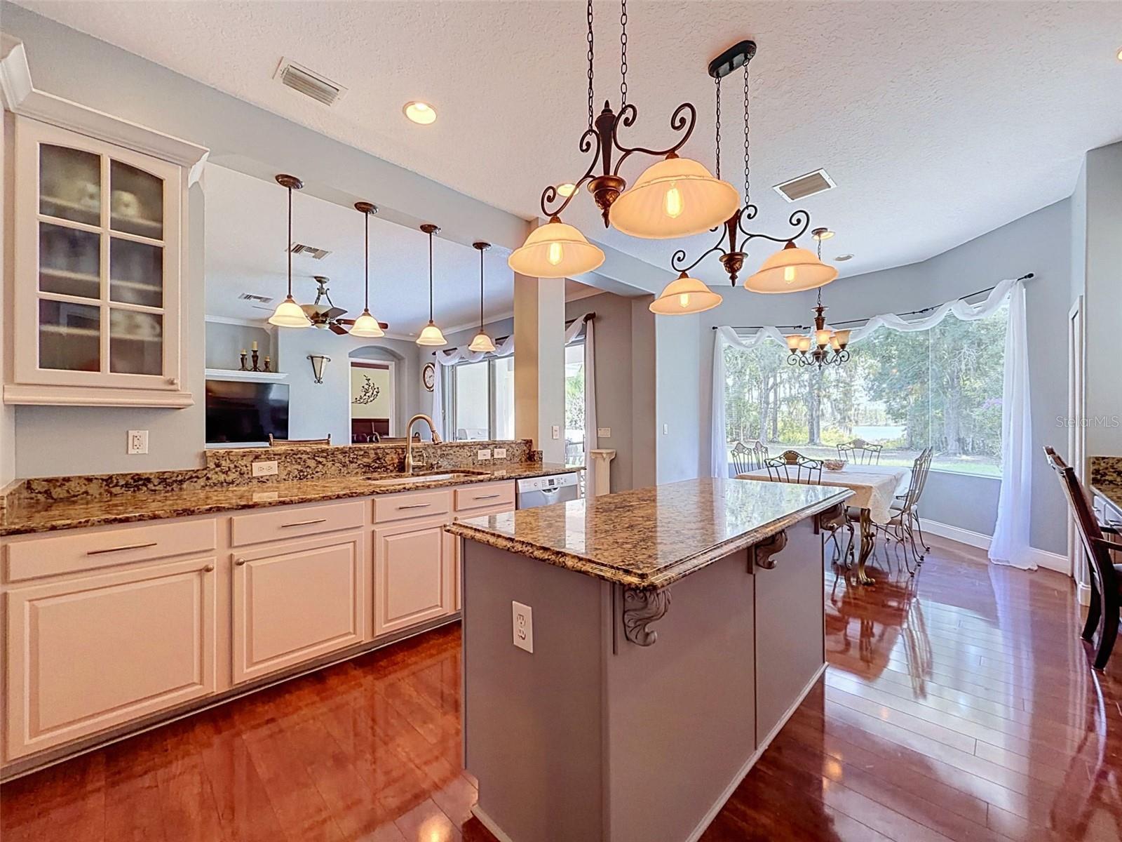 11352 OYSTER BAY CIR