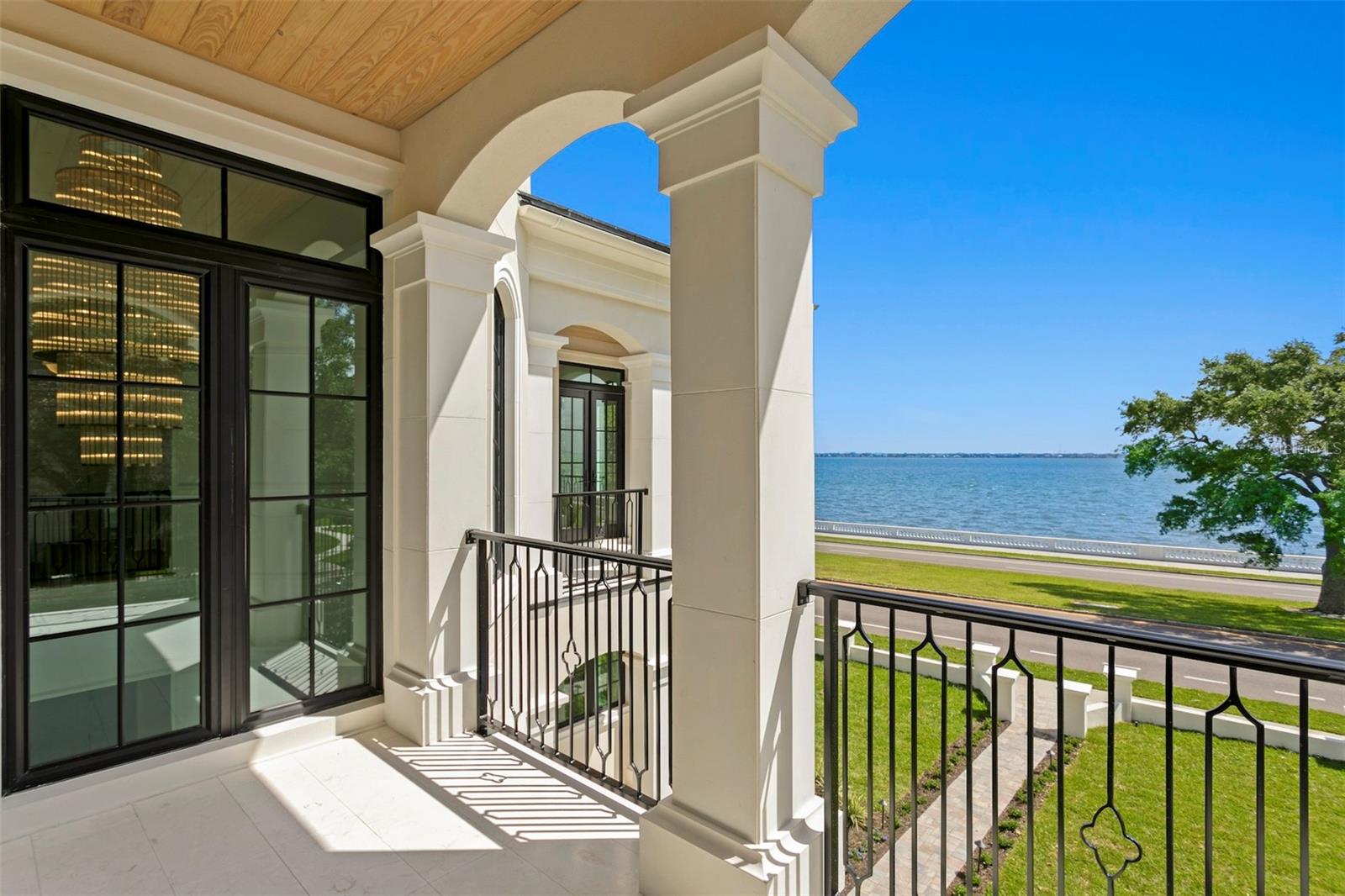 3907 BAYSHORE BLVD
