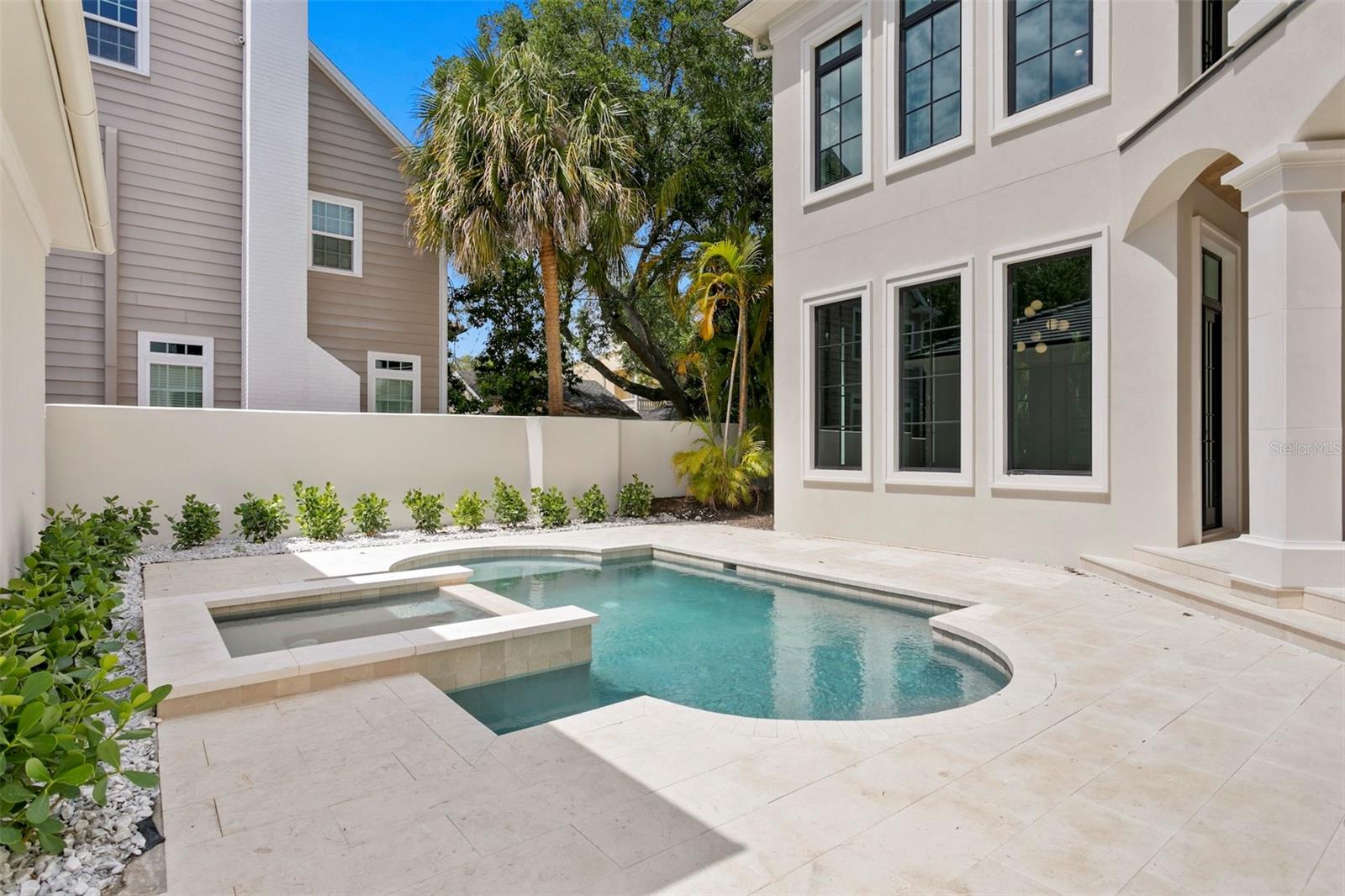 3907 BAYSHORE BLVD