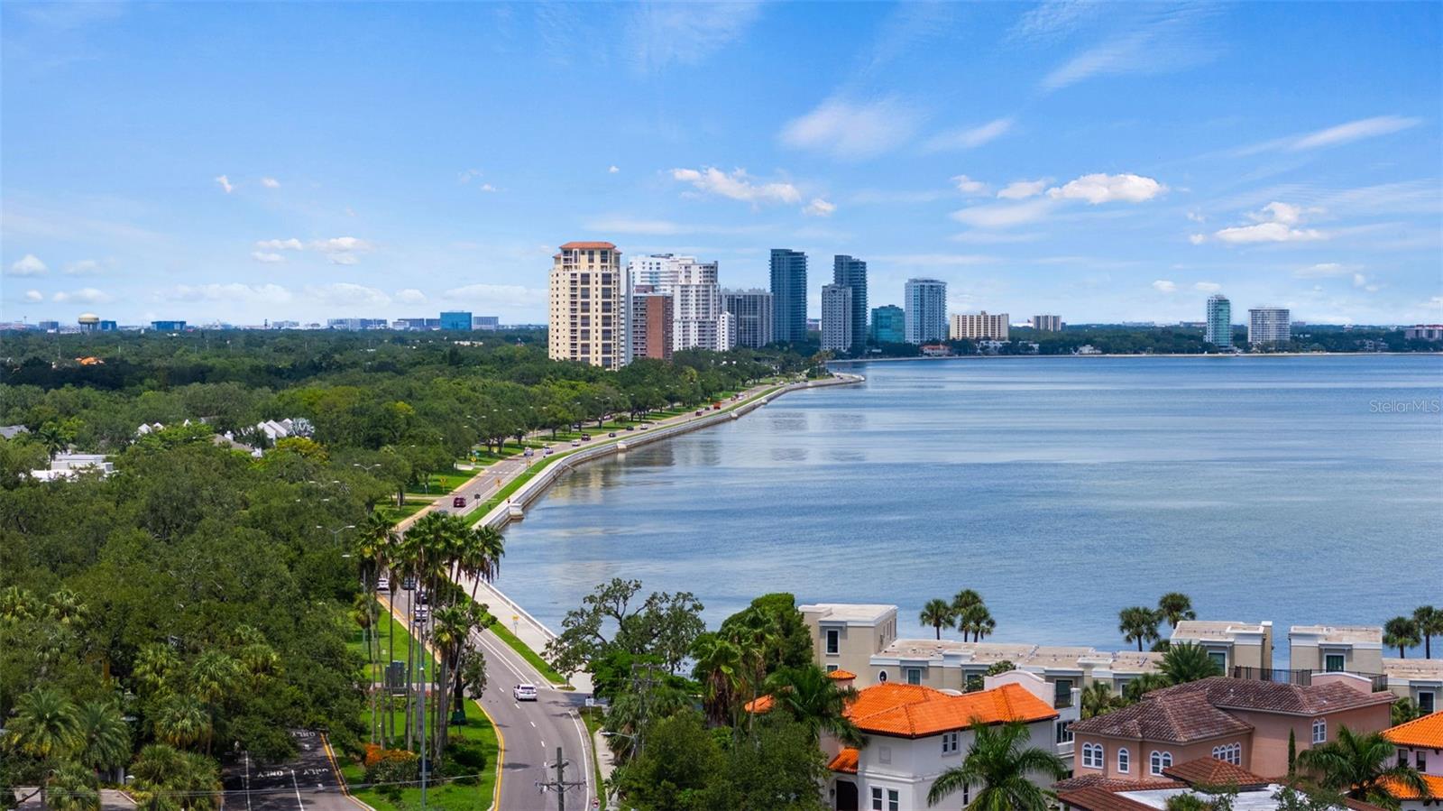 4950 BAYSHORE BLVD #25D