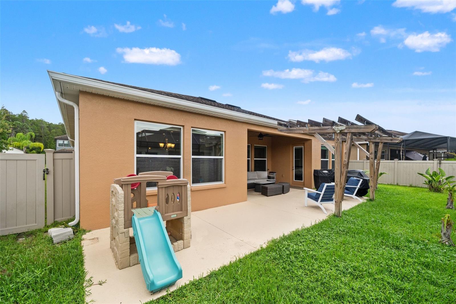 1723 WHITEWILLOW DR