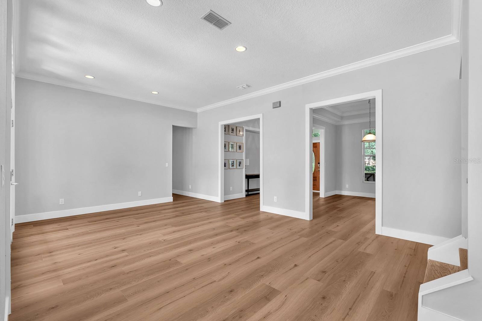 5806 AUDUBON MANOR BLVD