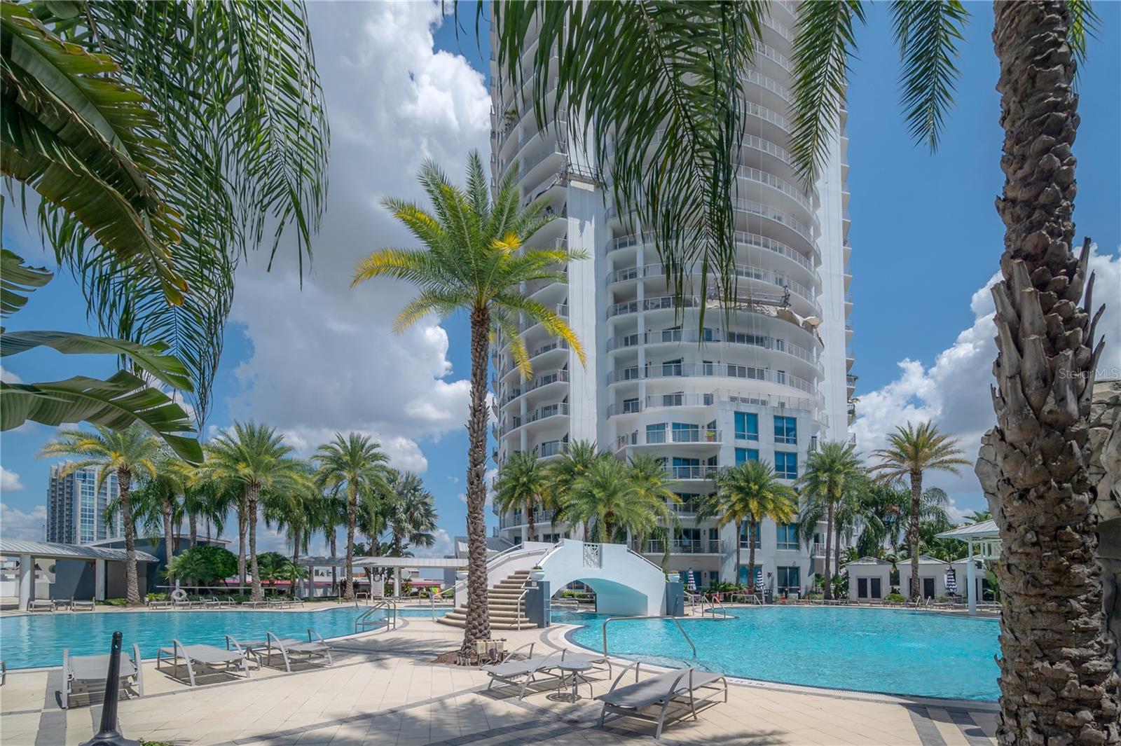 1209 E Cumberland Ave #2702, Tampa