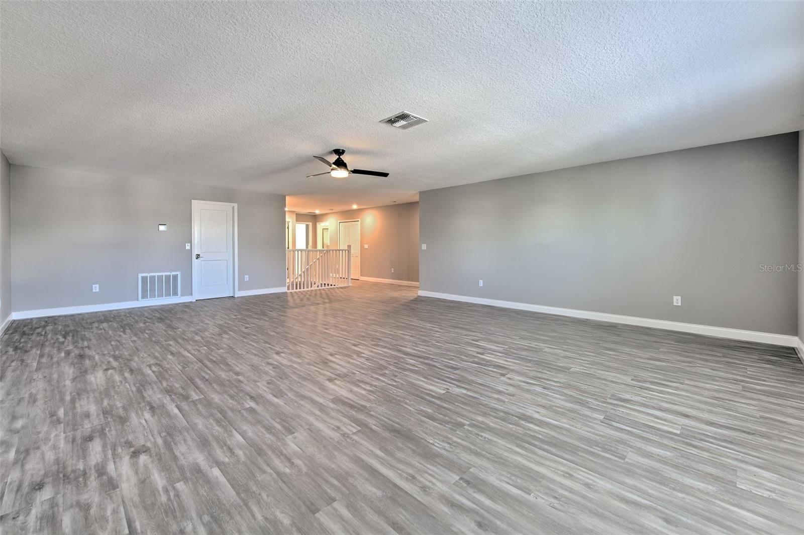 911 SEAGRAPE DR