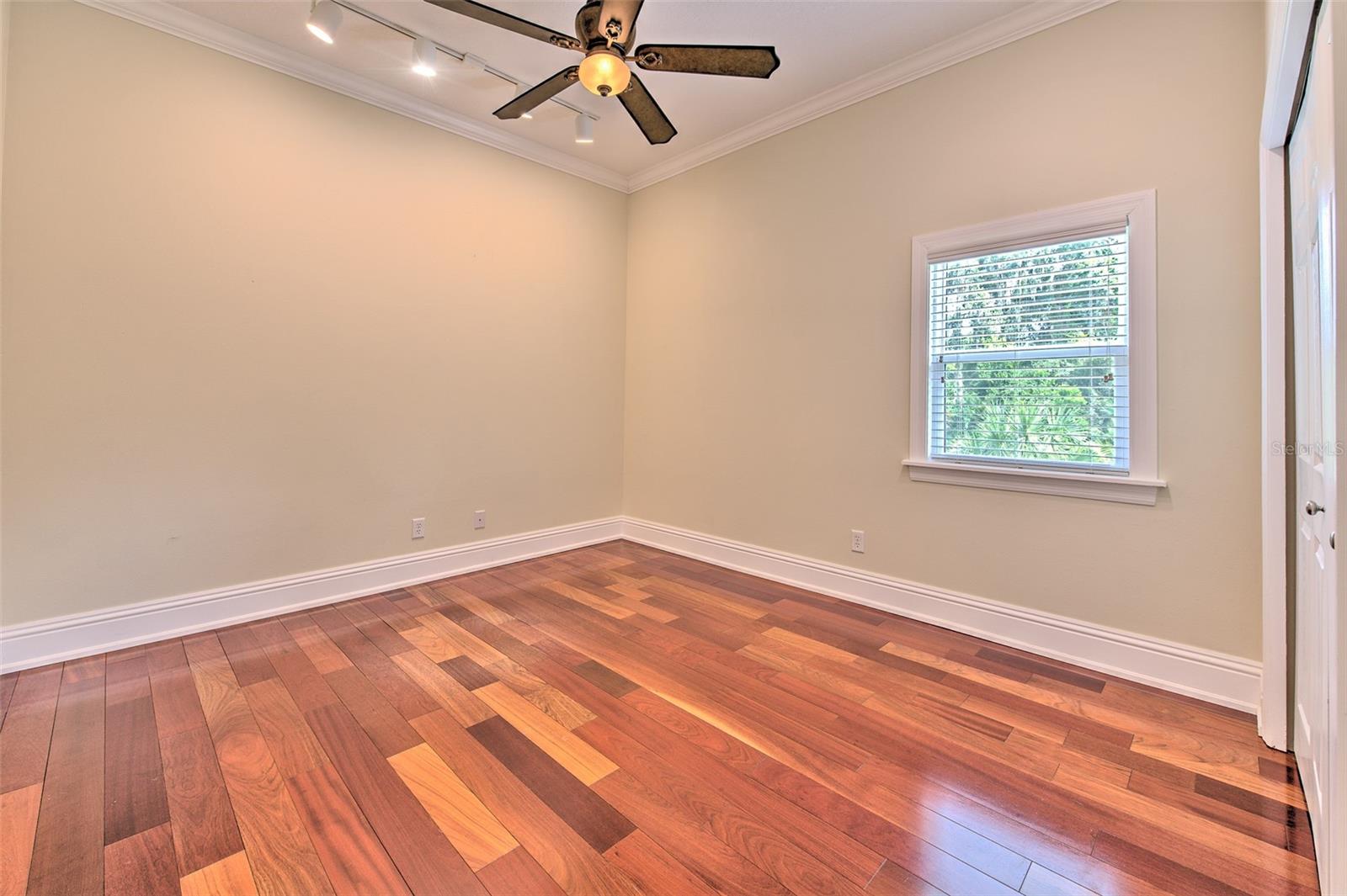 5207 MERION RD