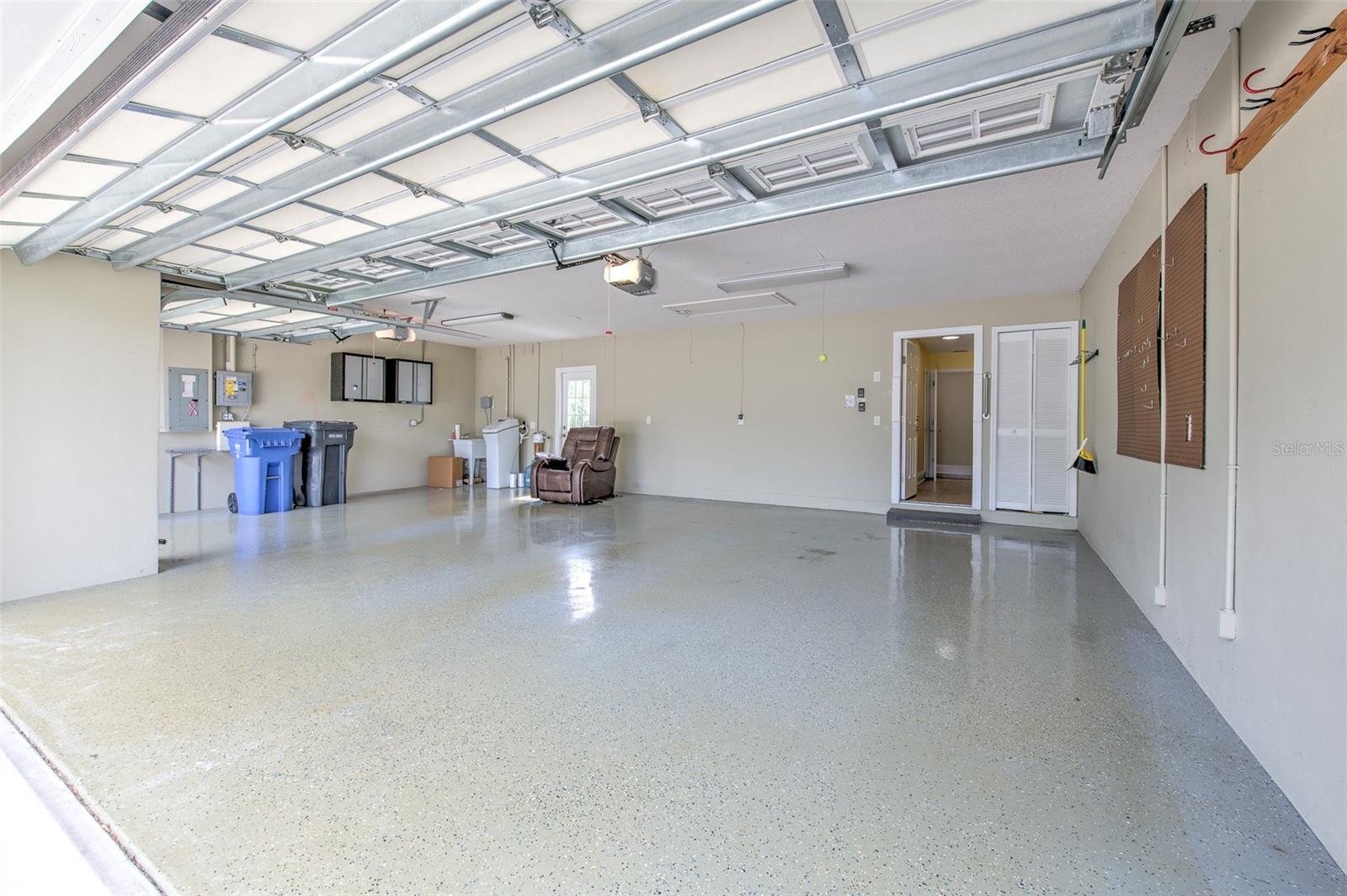 5207 MERION RD