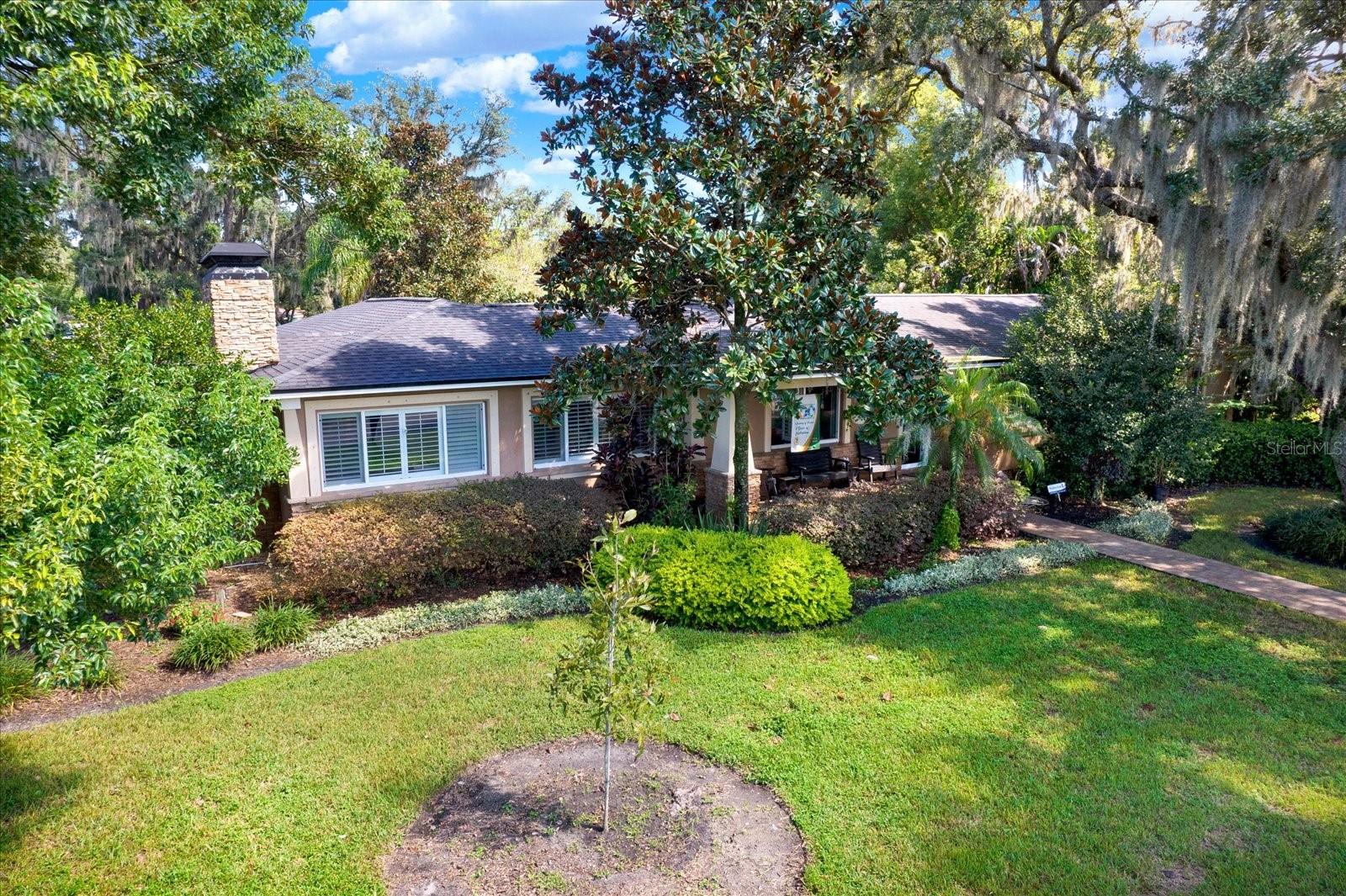 302 BELLE TERRE AVE