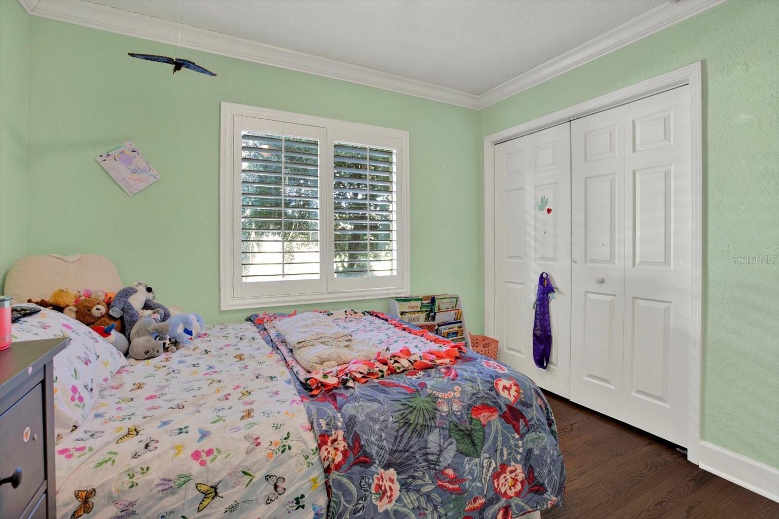 302 BELLE TERRE AVE