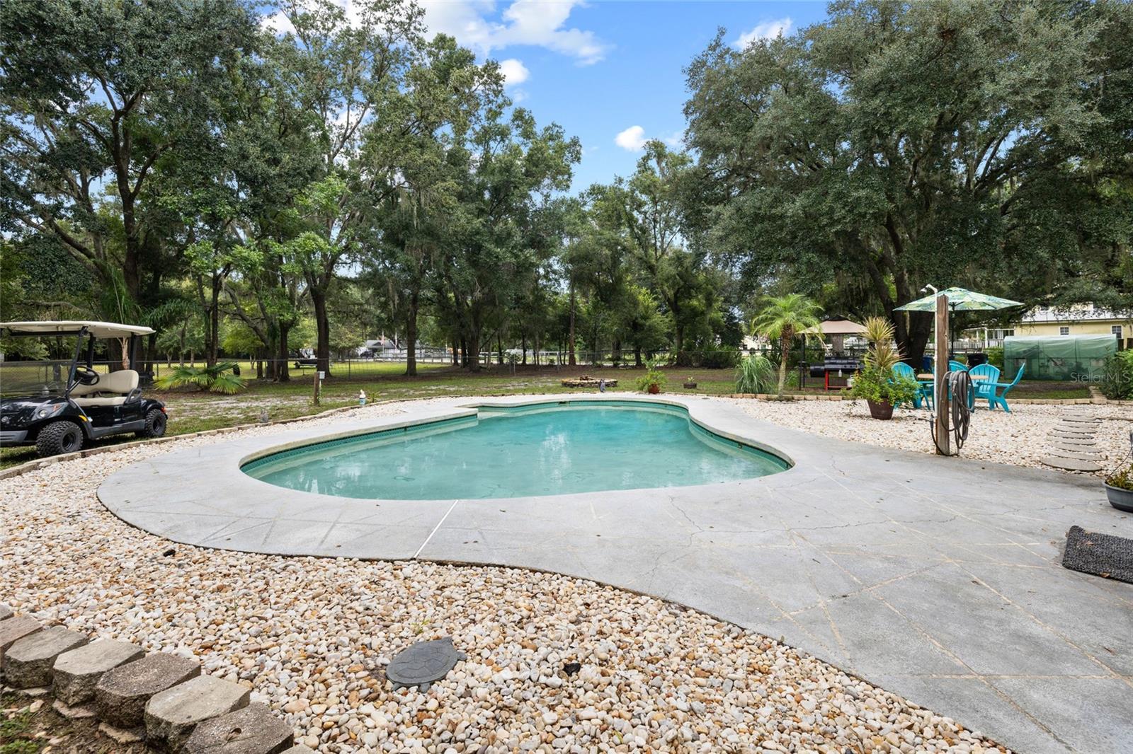 7402 W KNIGHTS GRIFFIN RD
