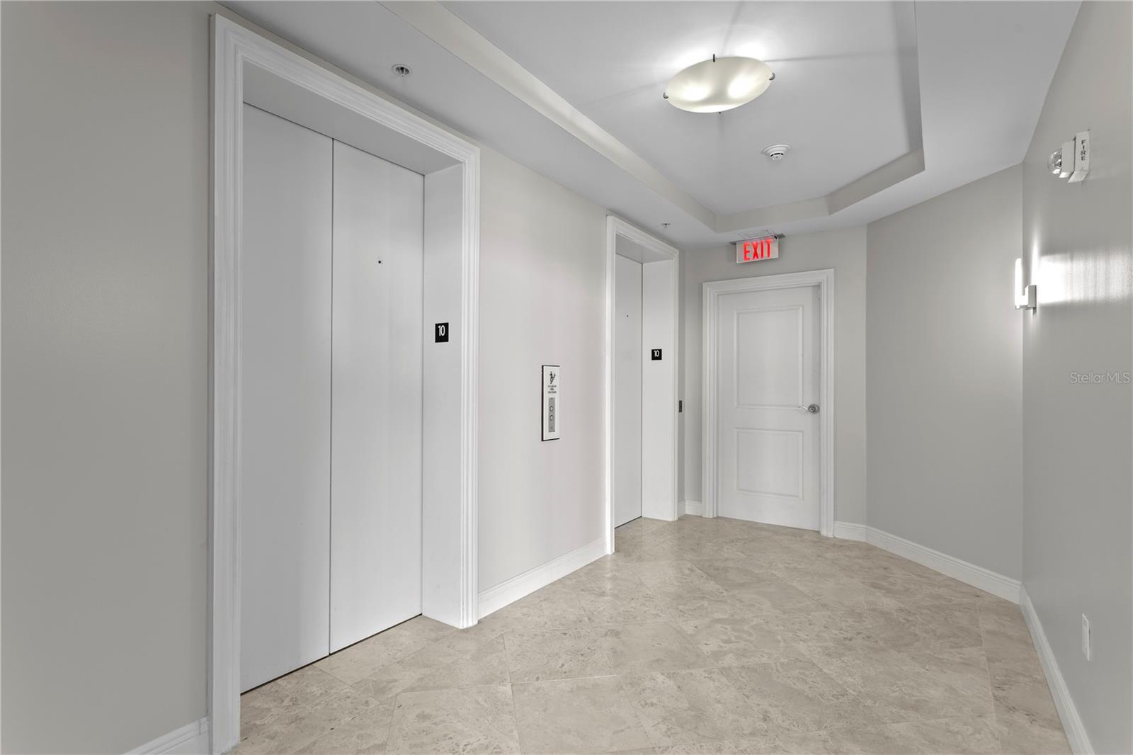 450 KNIGHTS RUN AVE #1004