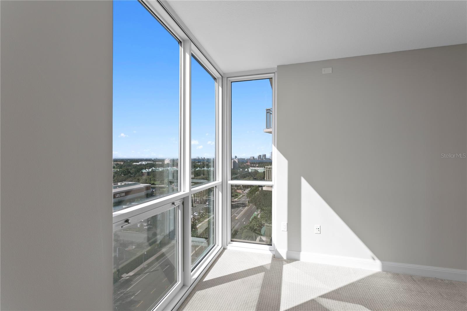 450 KNIGHTS RUN AVE #1004