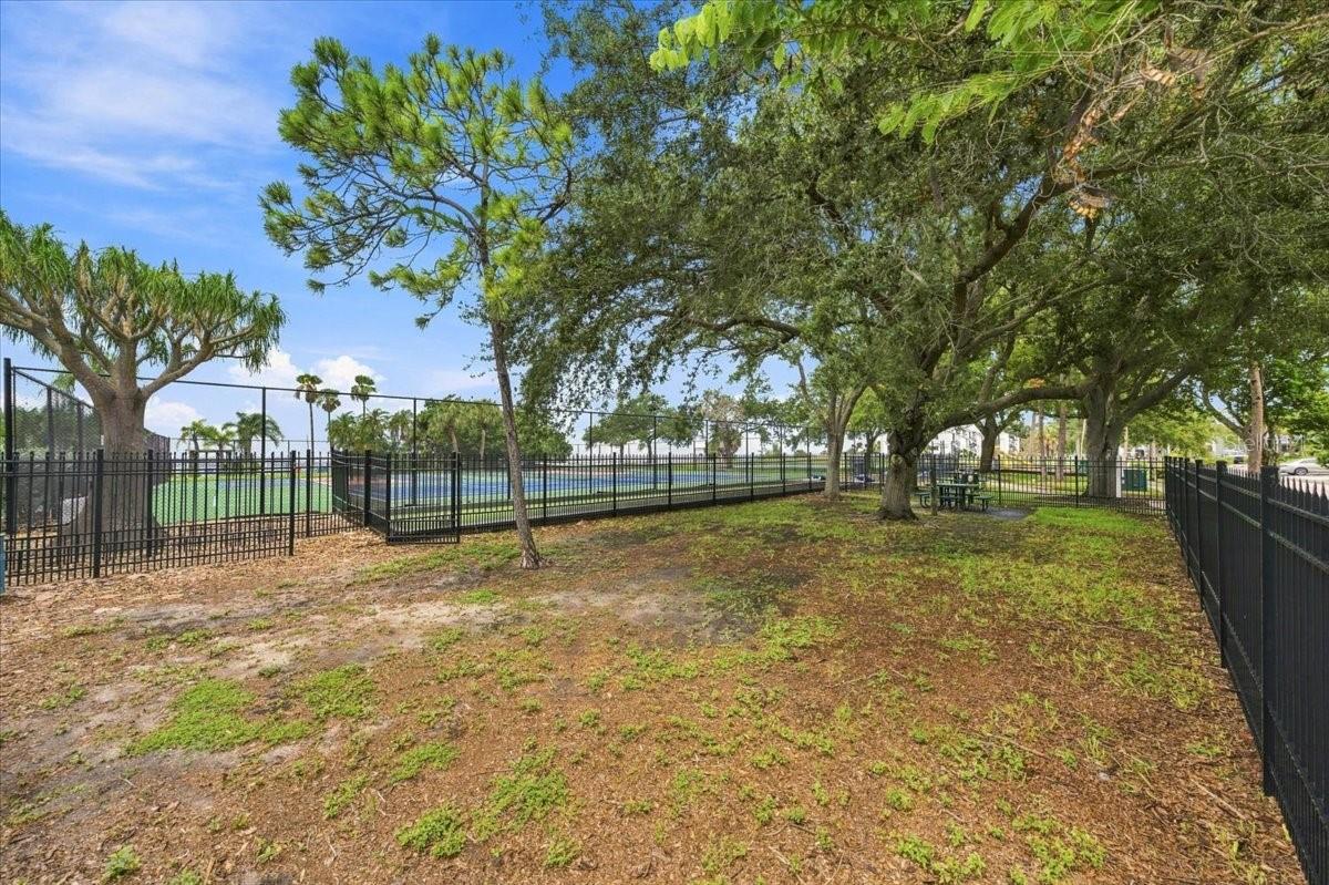 817 B BAHIA DEL SOL DR #40