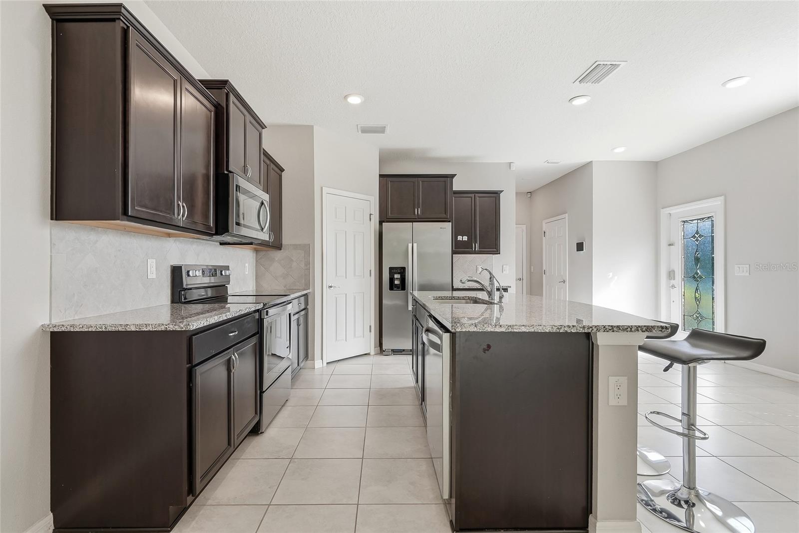 5304 SYLVESTER LOOP