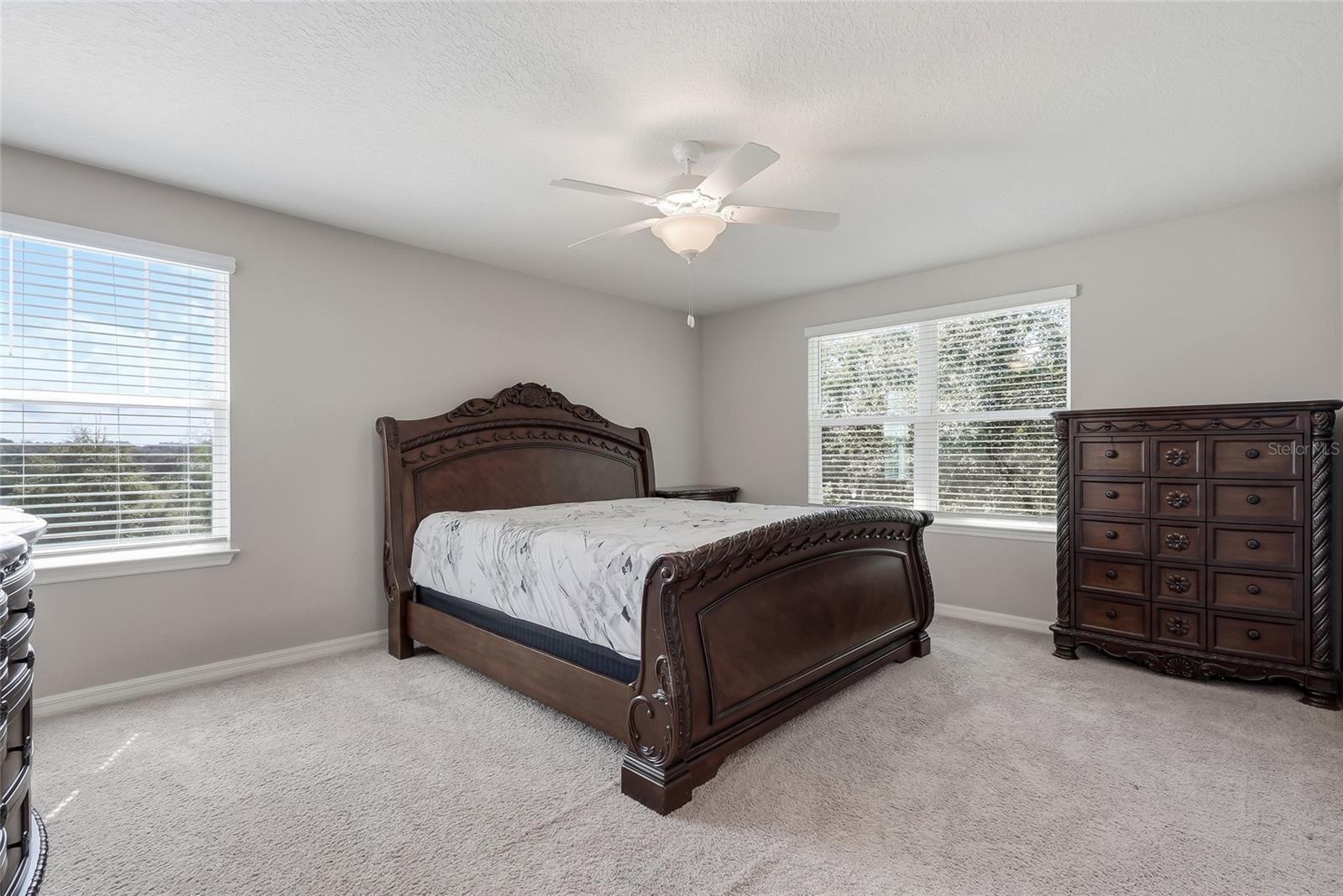 5304 SYLVESTER LOOP