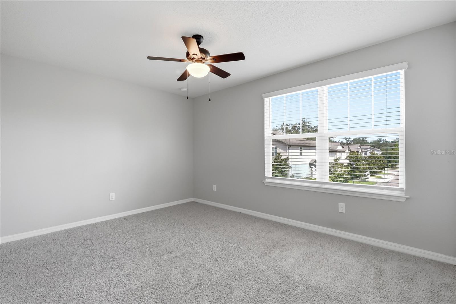 5304 SYLVESTER LOOP