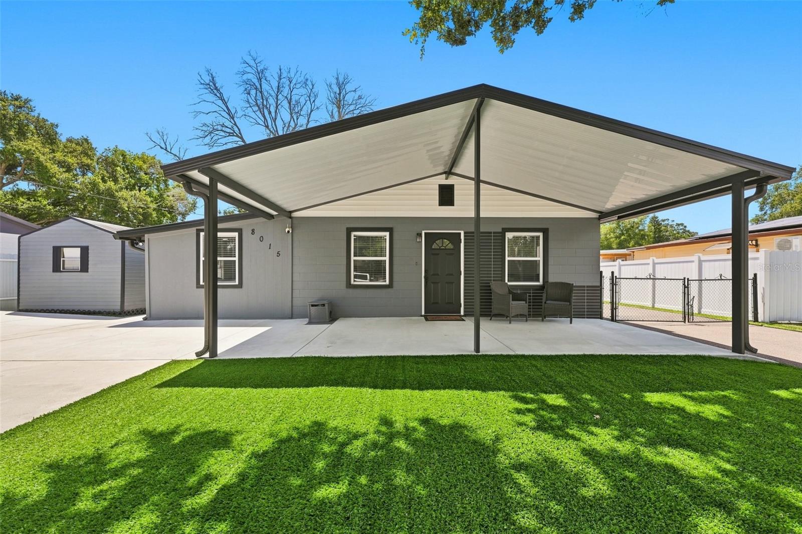 8015 TUDOR PL