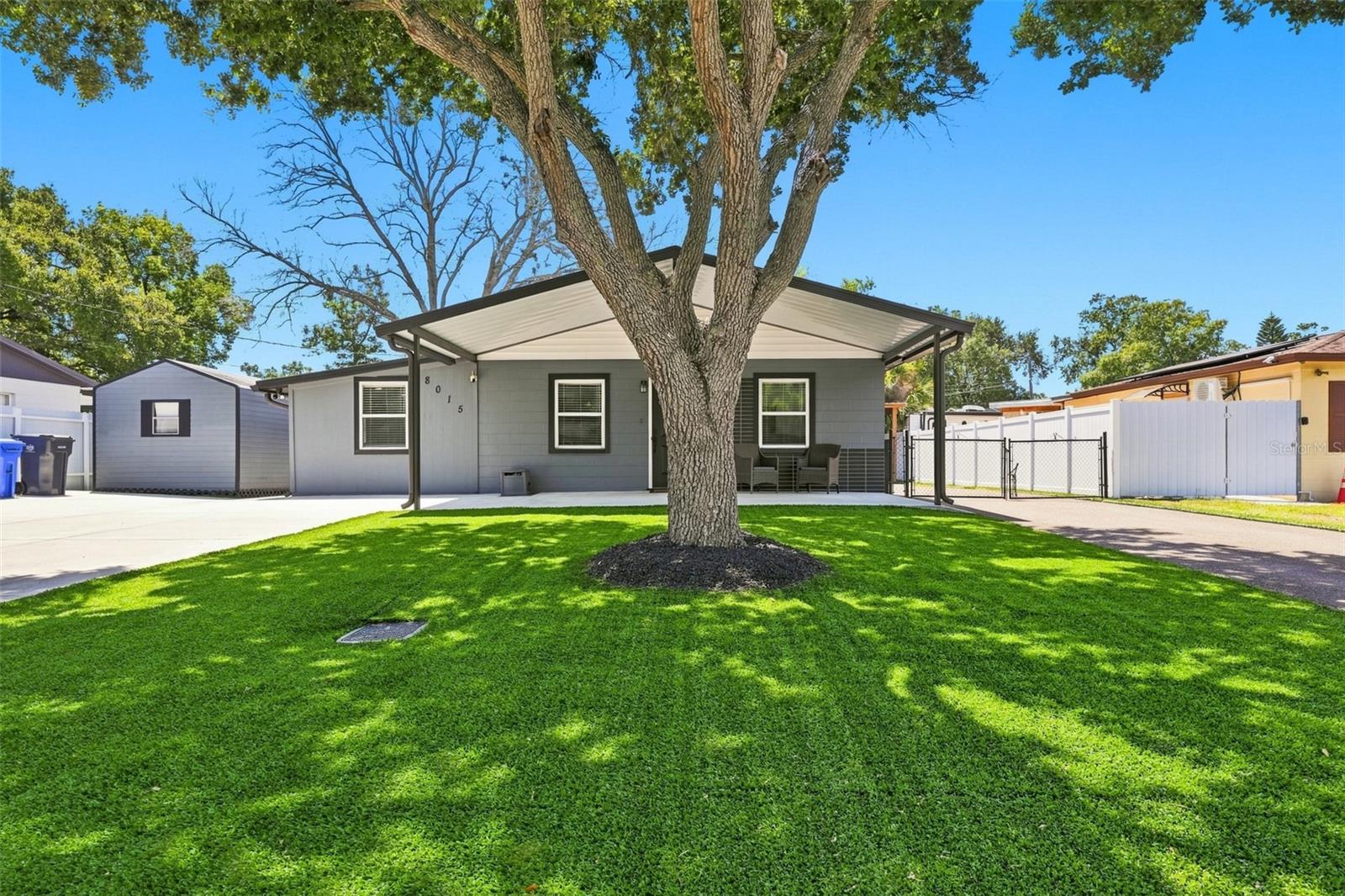 8015 TUDOR PL