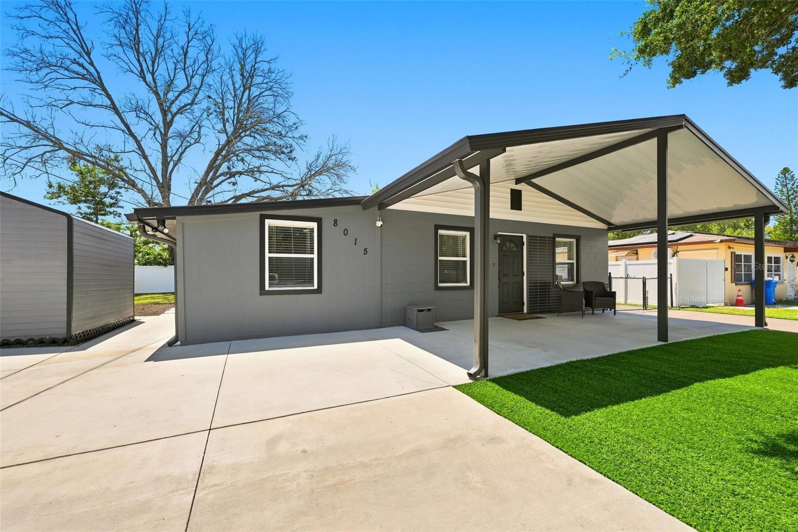 8015 TUDOR PL