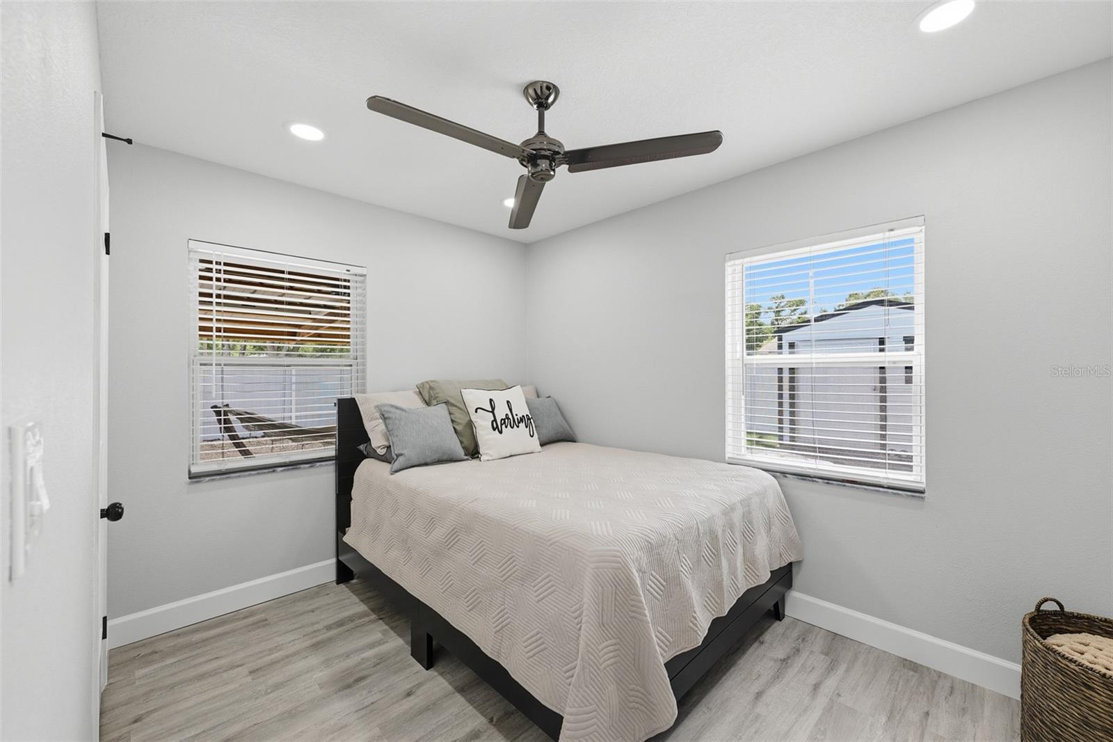 8015 TUDOR PL