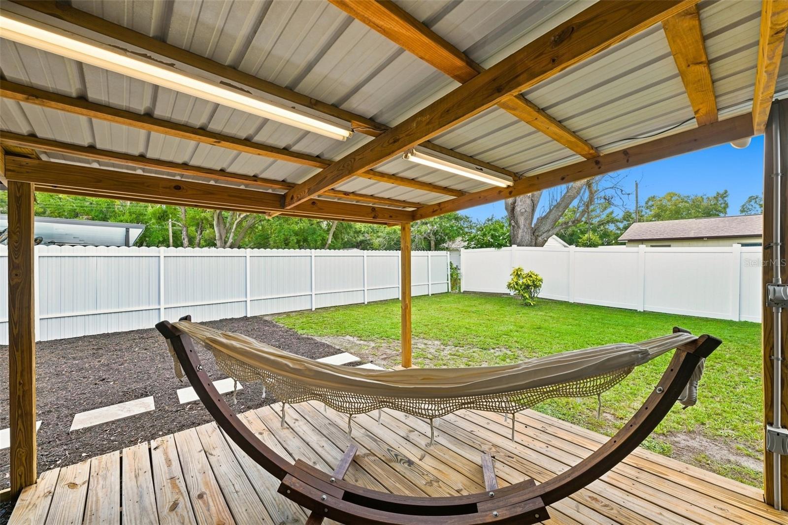 8015 TUDOR PL
