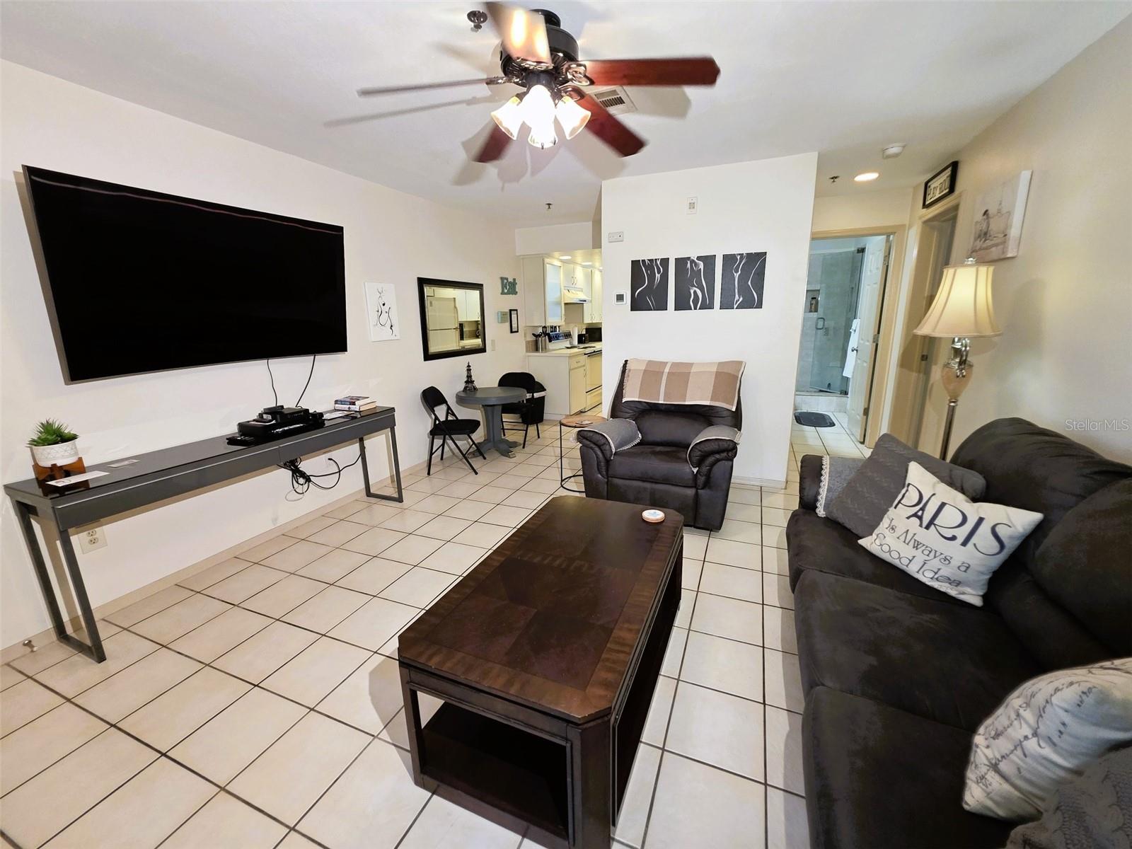 2210 VISTA DEL SOL CIR #502